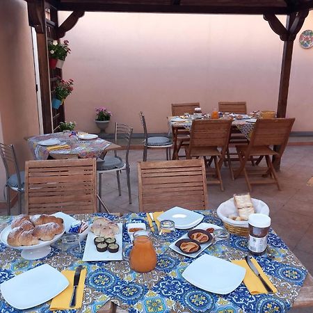 B&B Villa Letizia Inn Кастельбуоно Экстерьер фото