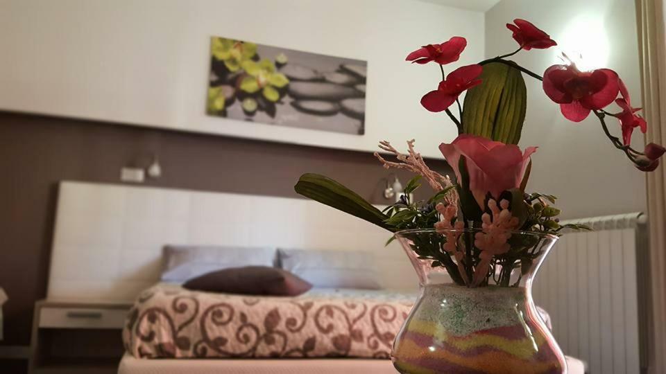 B&B Villa Letizia Inn Кастельбуоно Экстерьер фото