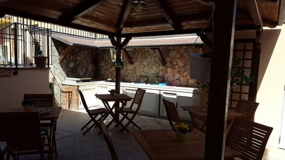 B&B Villa Letizia Inn Кастельбуоно Экстерьер фото