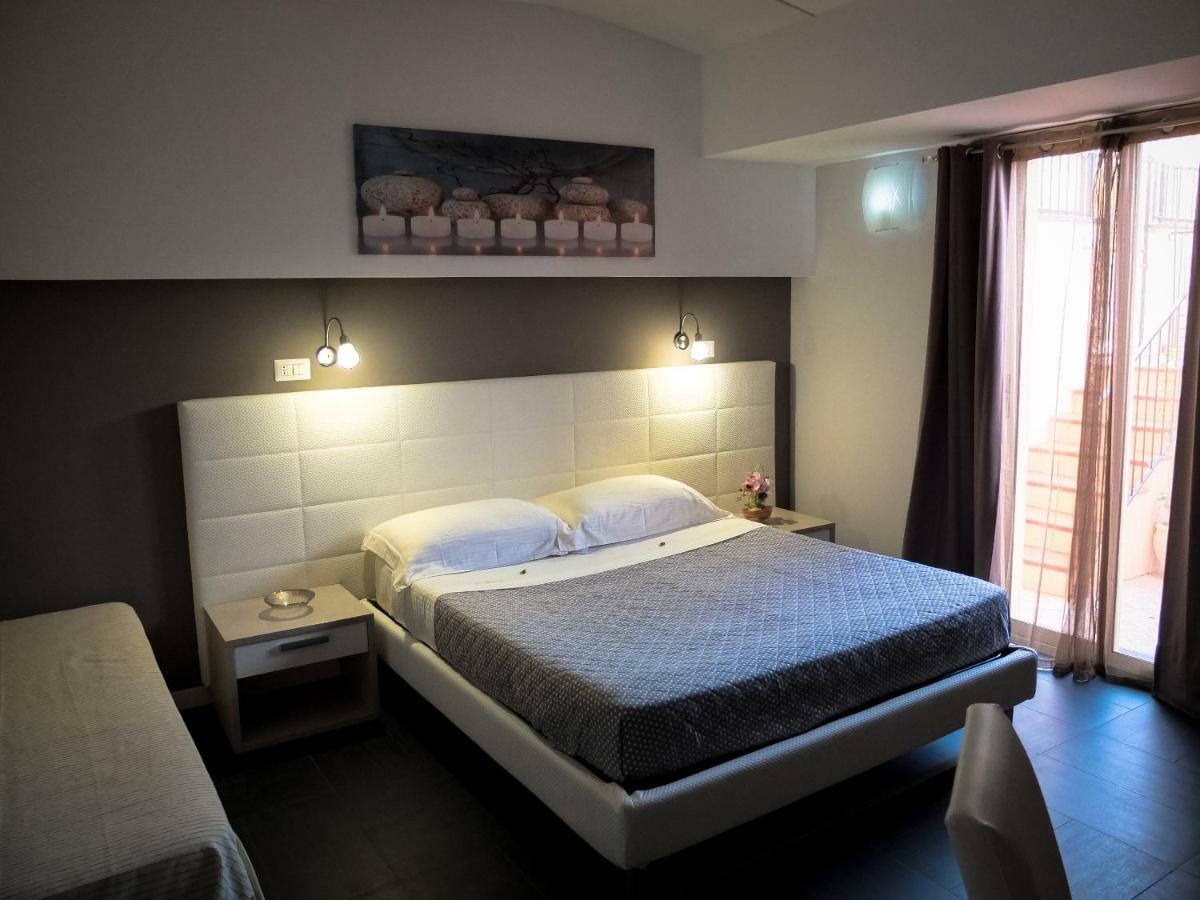 B&B Villa Letizia Inn Кастельбуоно Экстерьер фото